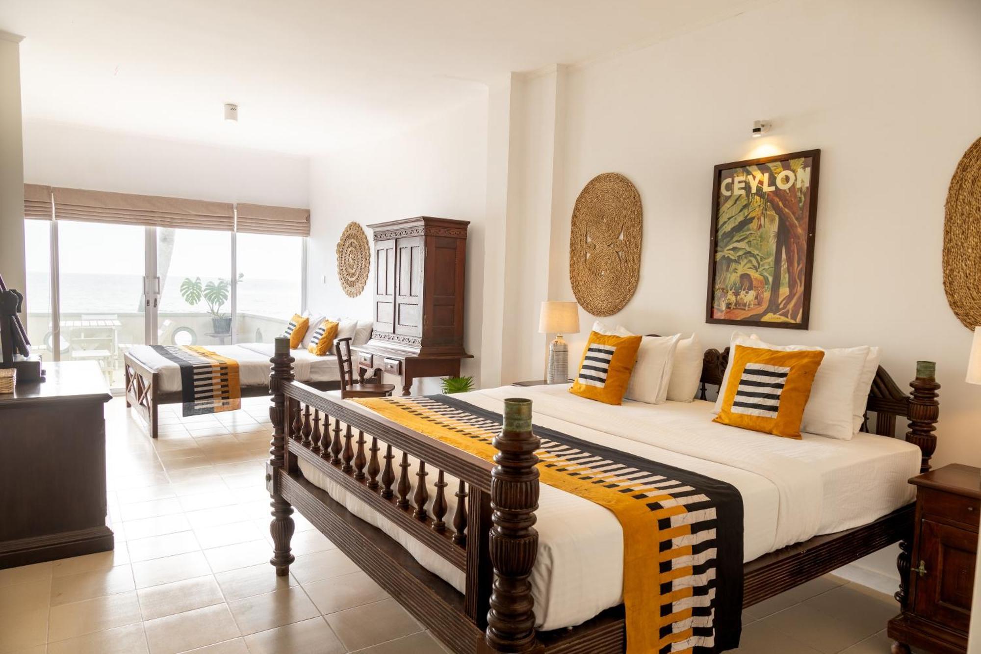 Neevana Hotel Хіккадува Екстер'єр фото